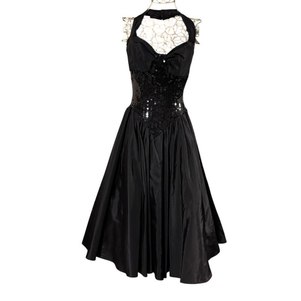 NADINE  Formal Shorter  Dress Holiday Party Size 3 Sequins